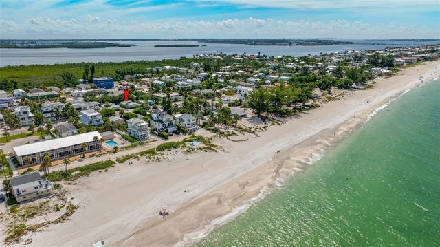 3007 AVENUE E B, Bradenton Beach, FL 34217