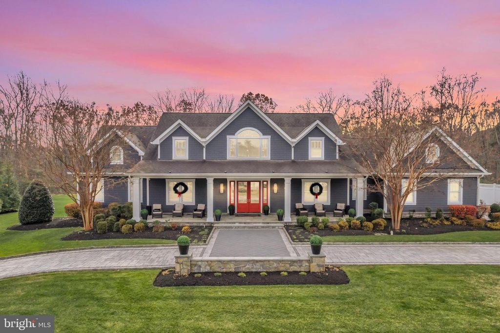 1009 ST ANNES LN, Millersville, MD 21108