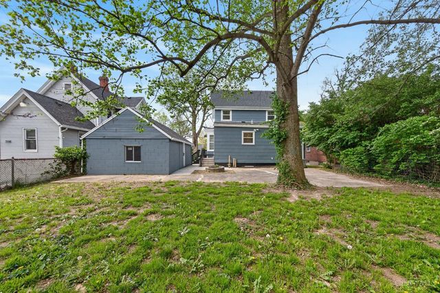 6832 Kenton Avenue, Silverton, OH 45236