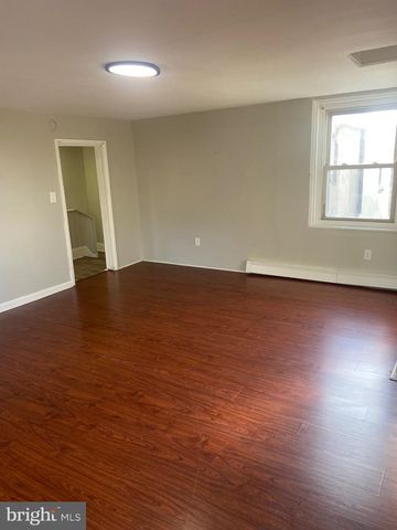 422 E MAIN ST, Norristown, PA 19401