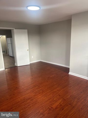 422 E MAIN ST, Norristown, PA 19401