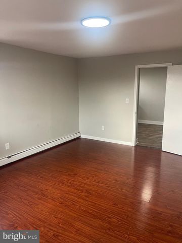 422 E MAIN ST, Norristown, PA 19401