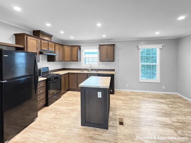 12717 Templewood Drive, Wayland, MI 49348