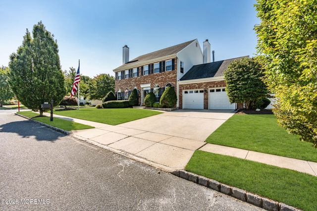 4 Hickory Circle, Barnegat, NJ 08005