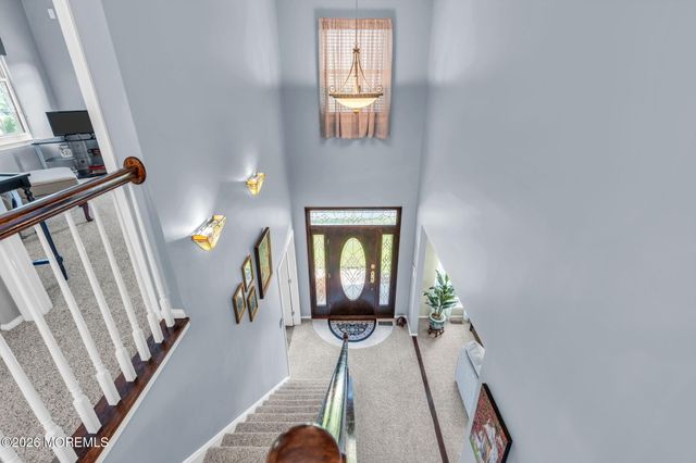 4 Hickory Circle, Barnegat, NJ 08005