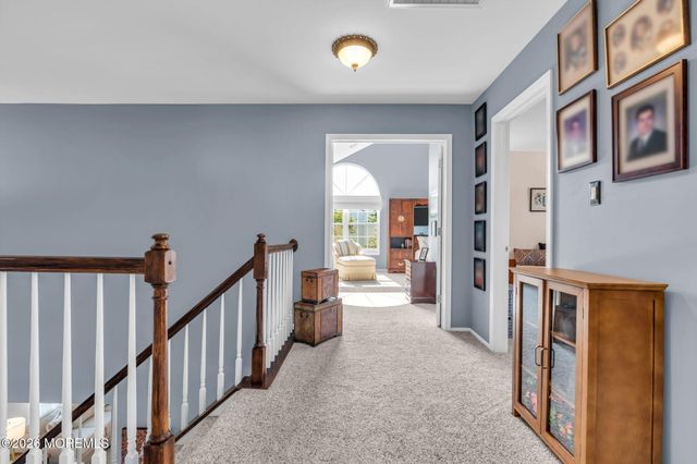 4 Hickory Circle, Barnegat, NJ 08005