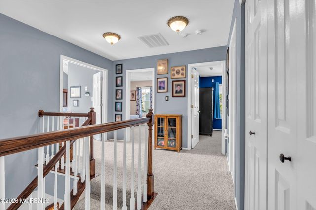 4 Hickory Circle, Barnegat, NJ 08005