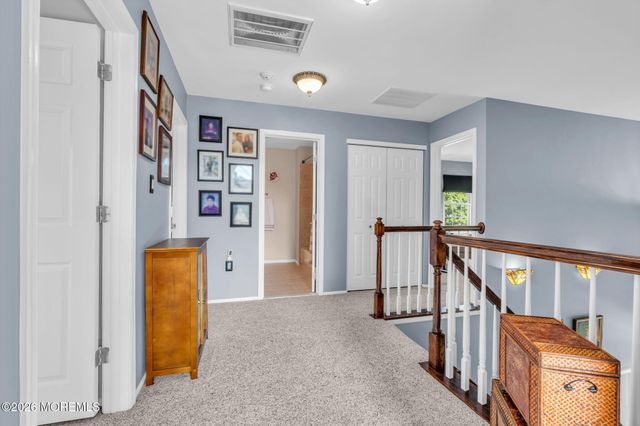 4 Hickory Circle, Barnegat, NJ 08005