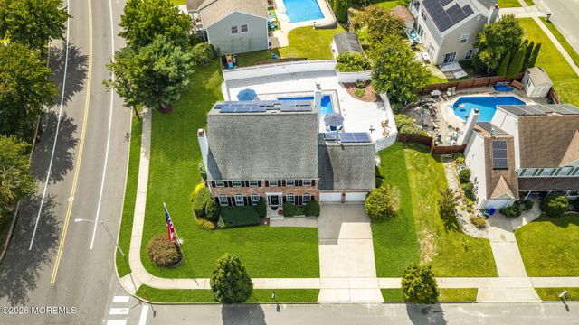 4 Hickory Circle, Barnegat, NJ 08005