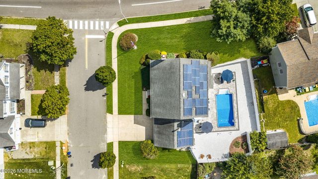 4 Hickory Circle, Barnegat, NJ 08005