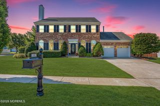 4 Hickory Circle, Barnegat, NJ 08005