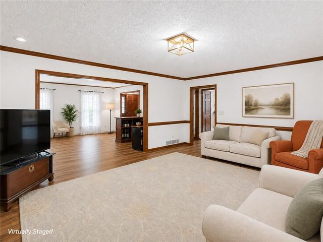 3811 Holy Cross Court, Decatur, GA 30034