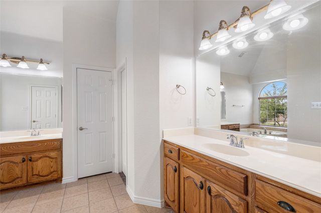 1464 Fence Post Drive, Fort Worth, TX 76052