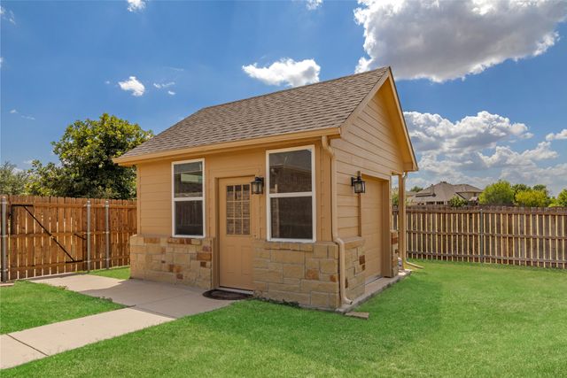 1464 Fence Post Drive, Fort Worth, TX 76052