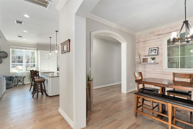 212 Cape Shore Drive, Mabank, TX 75143