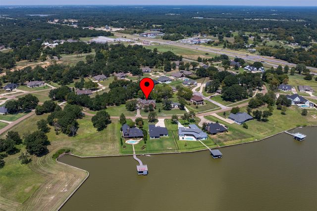 212 Cape Shore Drive, Mabank, TX 75143