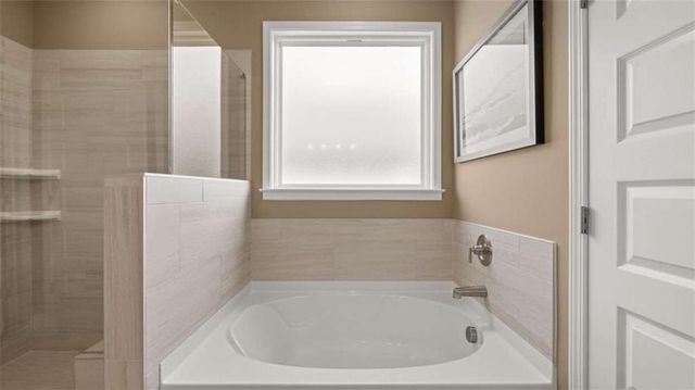 212 Parnassus Road, Locust Grove, GA 30248