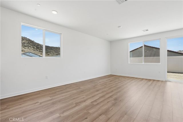 29685 Lewis Circle, Winchester, CA 92596