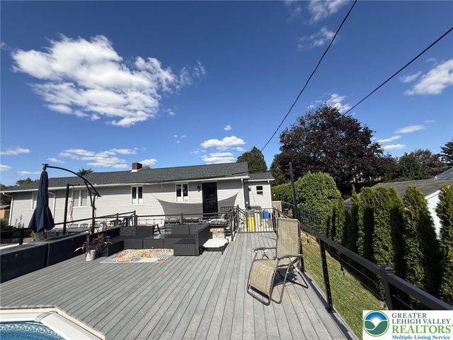 130 Hamilton Avenue, Bethlehem City, PA 18017