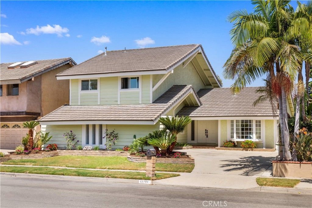 13791 Solitaire, Irvine, CA 92620 — exterior