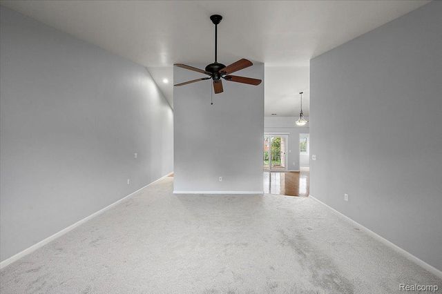 32 Highland Avenue, Clawson, MI 48017