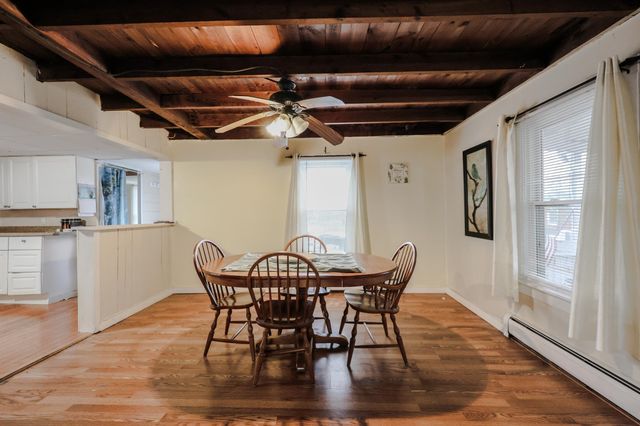 6 Milford Street, Amherst, NH 03031