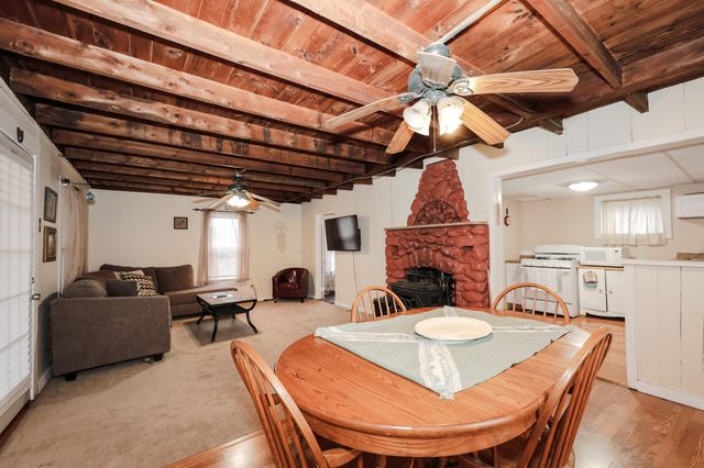 6 Milford Street, Amherst, NH 03031