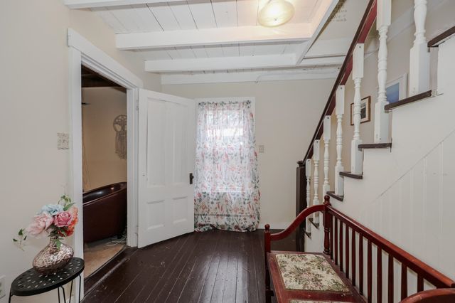 6 Milford Street, Amherst, NH 03031