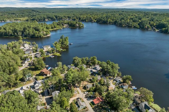 6 Milford Street, Amherst, NH 03031