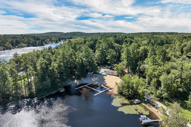 6 Milford Street, Amherst, NH 03031