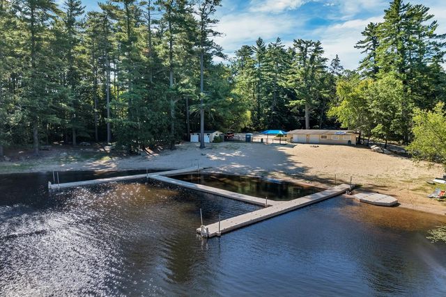 6 Milford Street, Amherst, NH 03031