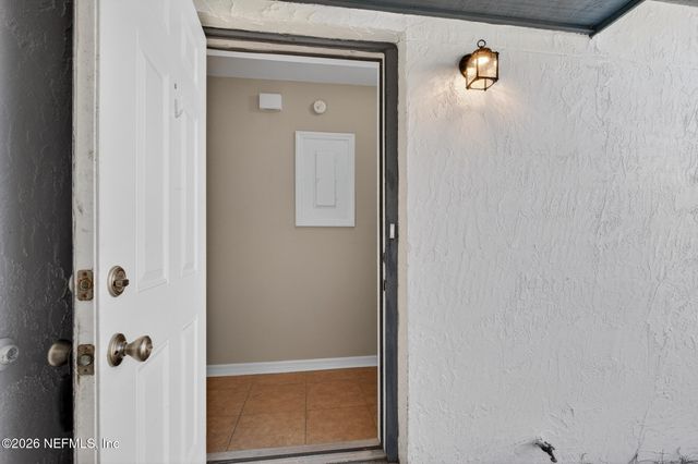 1270 WONDERWOOD Drive, Jacksonville, FL 32233