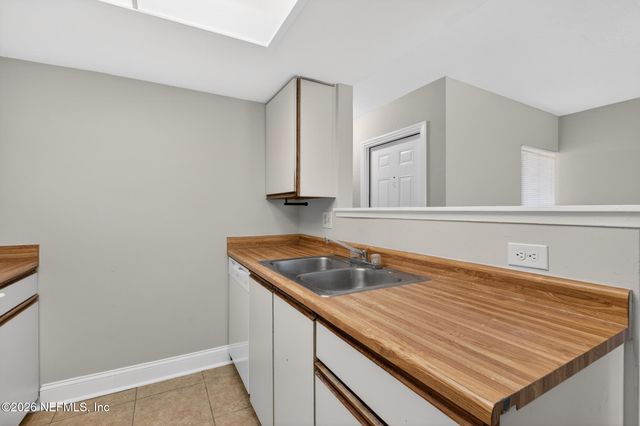 1270 WONDERWOOD Drive, Jacksonville, FL 32233