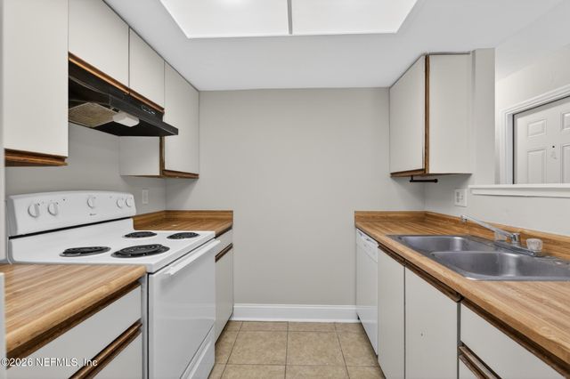 1270 WONDERWOOD Drive, Jacksonville, FL 32233