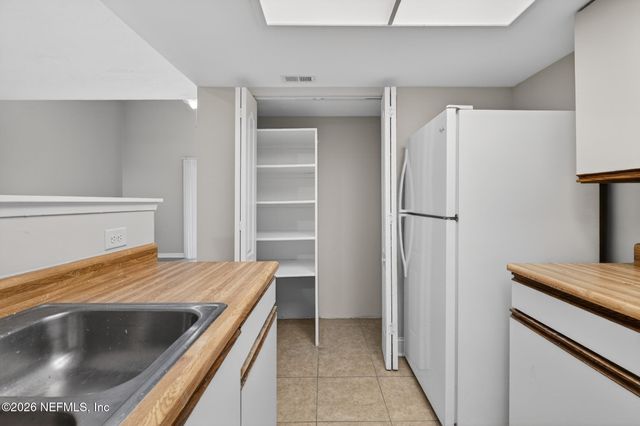 1270 WONDERWOOD Drive, Jacksonville, FL 32233