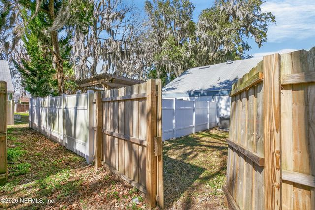 1270 WONDERWOOD Drive, Jacksonville, FL 32233