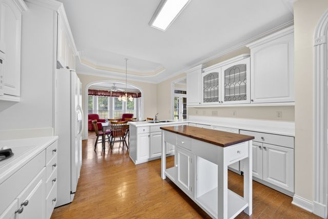 123 Ewing Dr, Portland, TN 37148