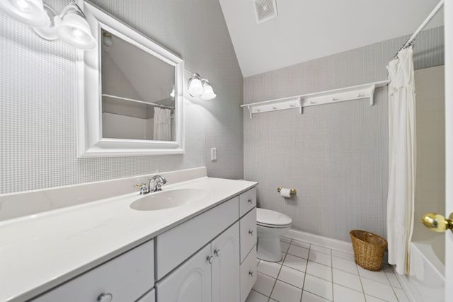 123 Ewing Dr, Portland, TN 37148