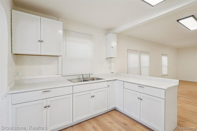 7350 Globe Street, Detroit, MI 48238