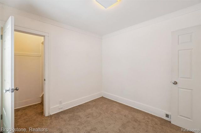 7350 Globe Street, Detroit, MI 48238