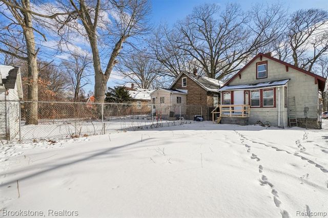 7350 Globe Street, Detroit, MI 48238