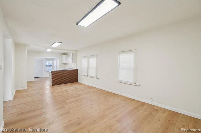 7350 Globe Street, Detroit, MI 48238