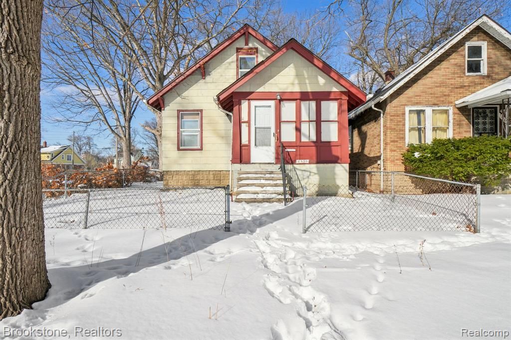 7350 Globe Street, Detroit, MI 48238