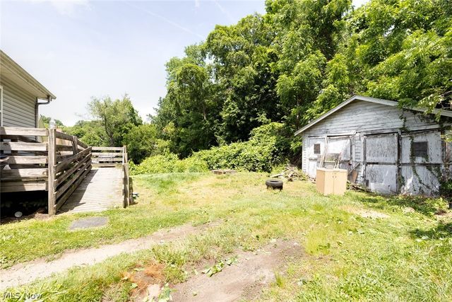 717 Fern Street, Akron, OH 44307