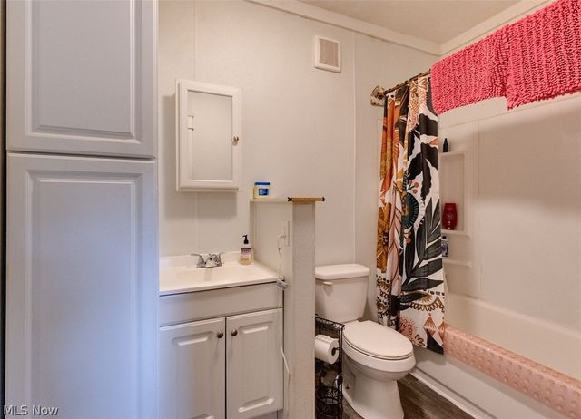 717 Fern Street, Akron, OH 44307
