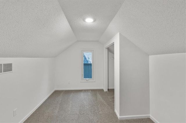 5605 Verlin Drive, Parkville, MO 64152