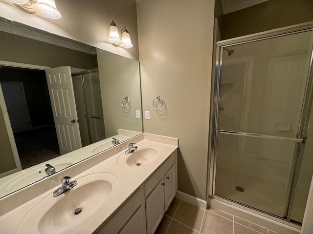 5324 Goldenglow Way, Raleigh, NC 27606