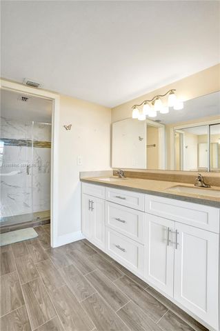 901 Colony Point Circle 501, Pembroke Pines, FL 33026