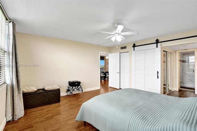 901 Colony Point Circle 501, Pembroke Pines, FL 33026