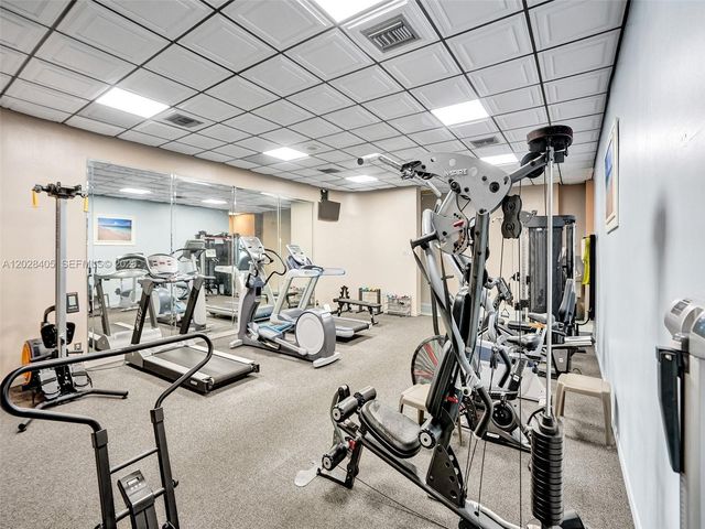 901 Colony Point Circle 501, Pembroke Pines, FL 33026